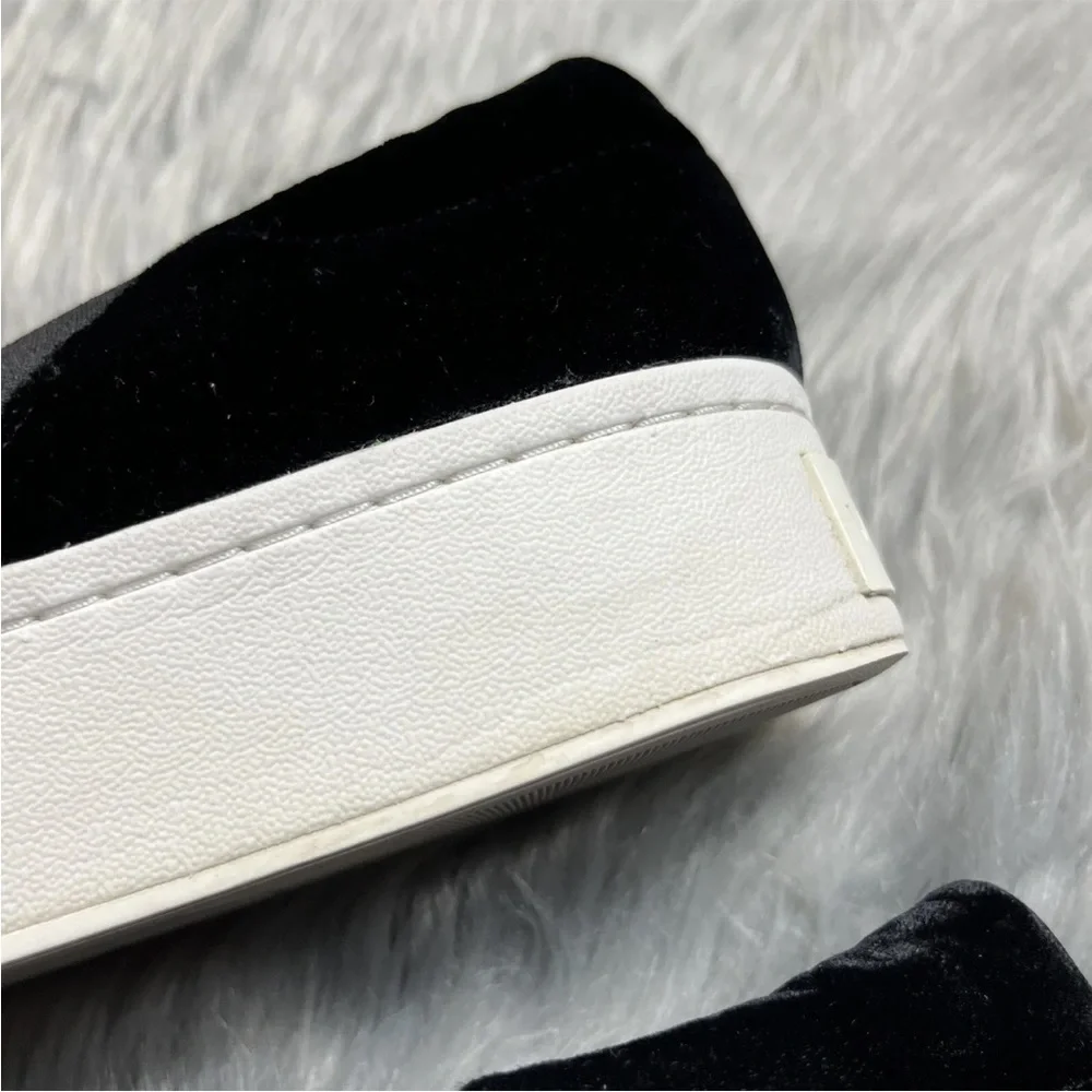 Vince Warren Black Velvet Platform Slip On Sneakers Size 7 M